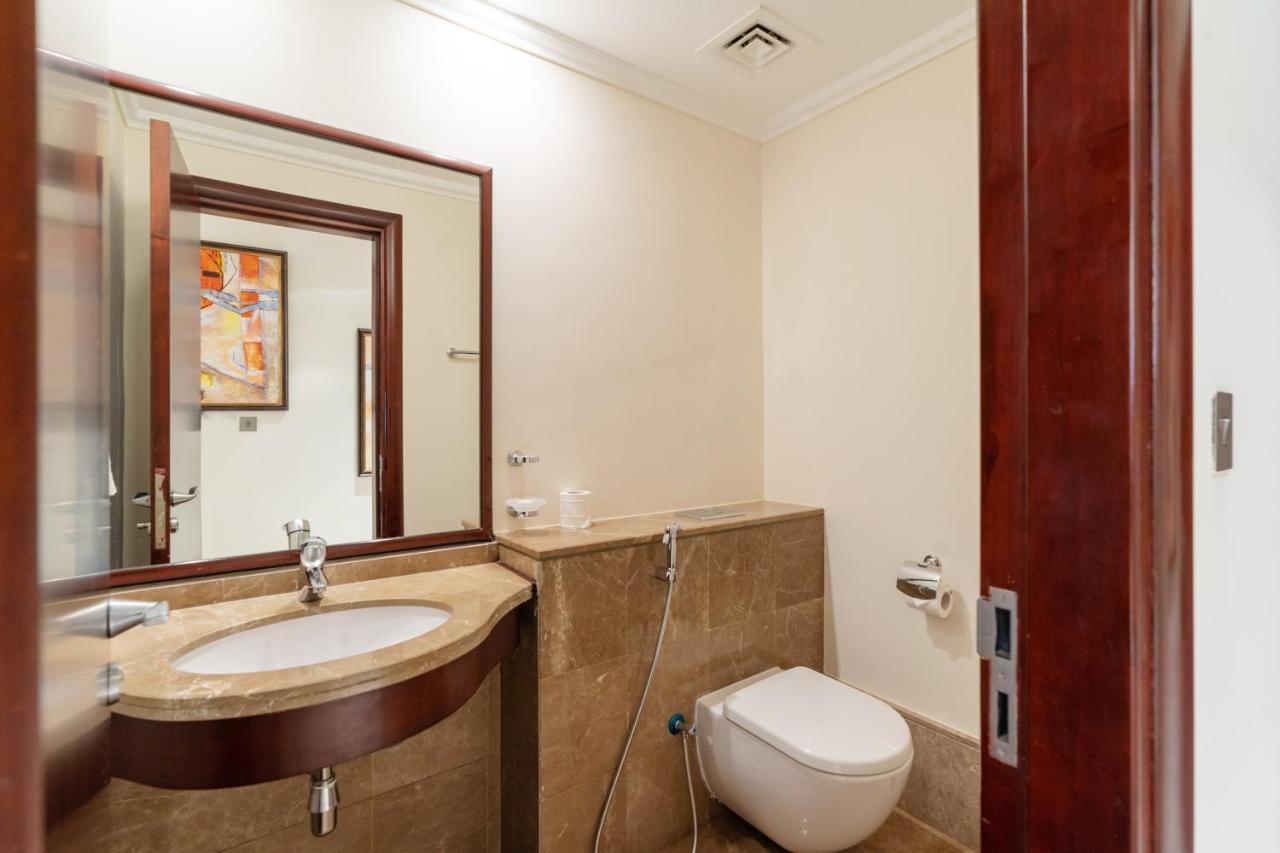 Royal Club By Rvhr, Grandeur Residence Crescent Palm Jumeirah Dubai Luaran gambar
